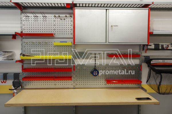 Стол-верстак откидной