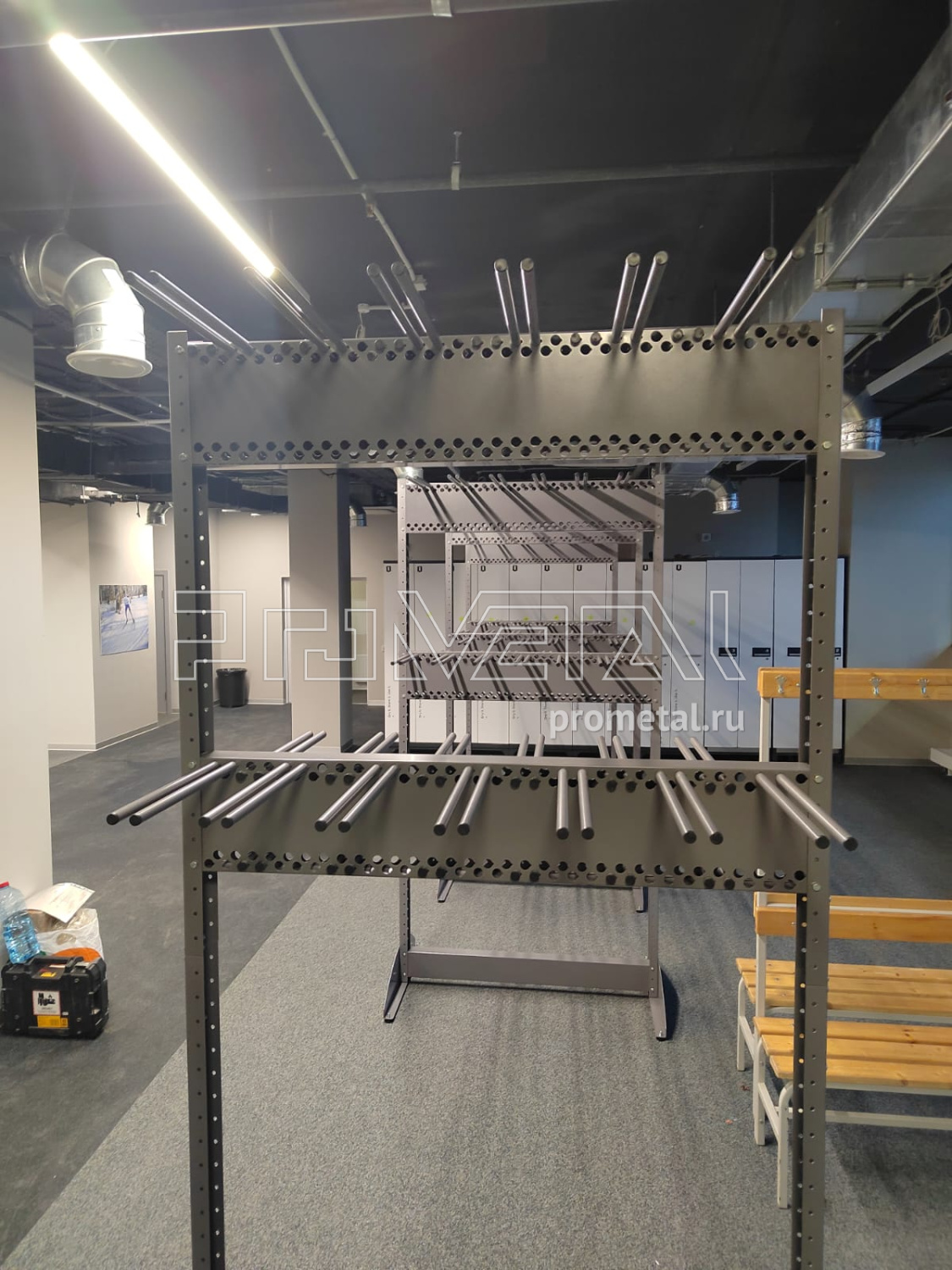 Стойки для лыж и сноубордов Воробьевы горы - Михаил