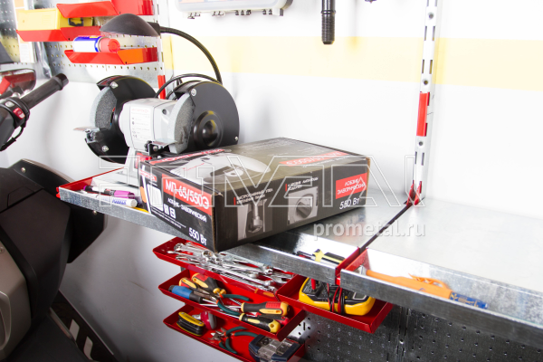 Полка с лотком