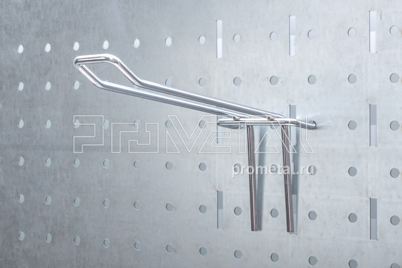 Крючок на перфорацию