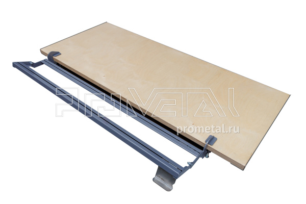 Резак с креплением к столу