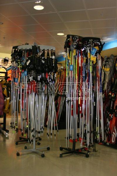 Стойка на 32 пары палок