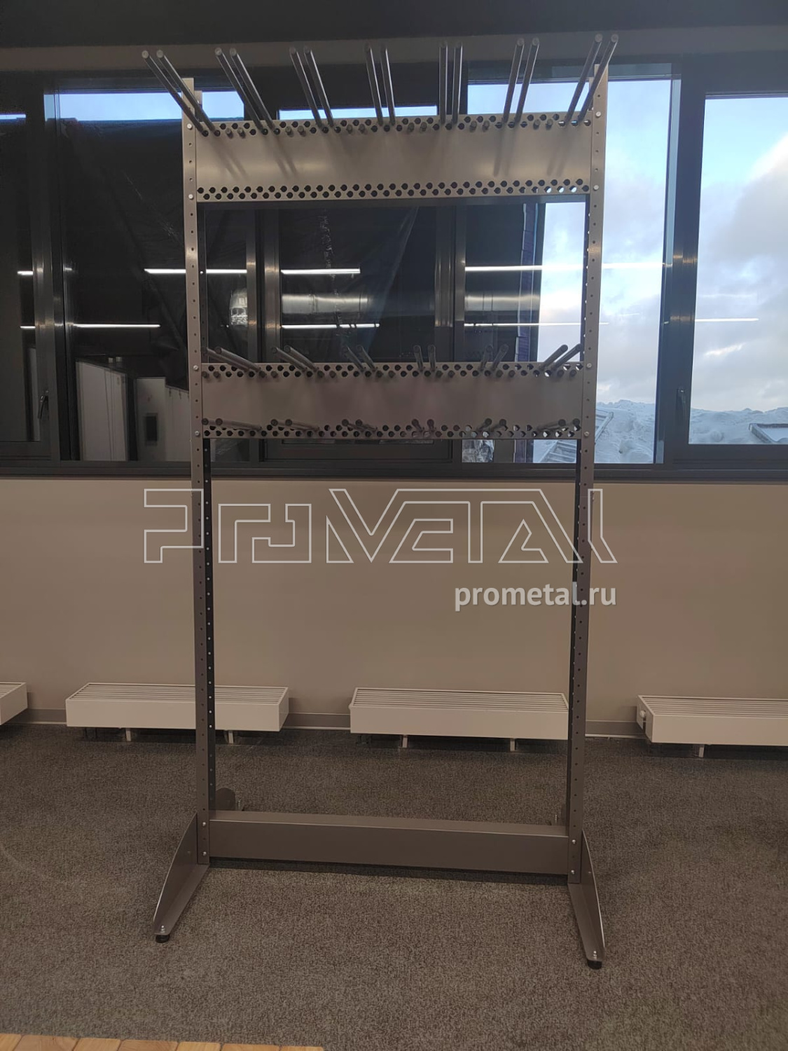 Металлические Стойки для лыж и сноубордов для ГК Воробьевы Горы - Михаил