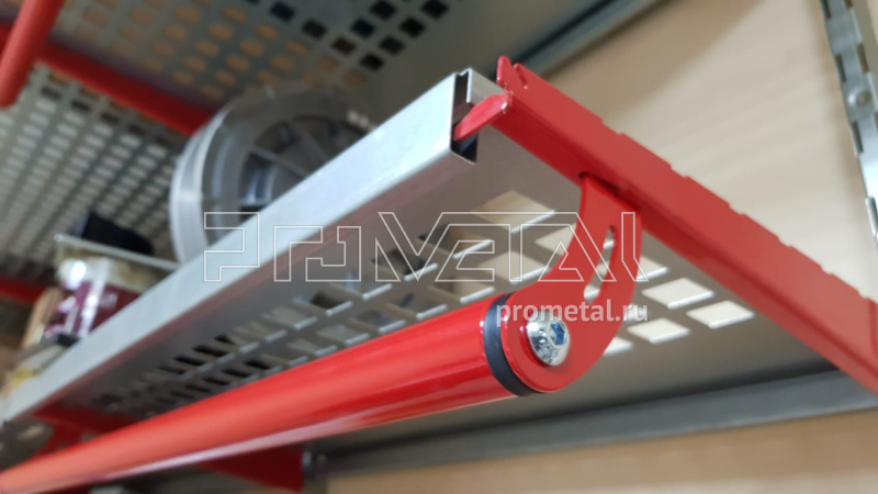 Штанга для плечиков