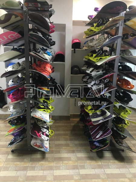 "20 сноубордов" Стойка