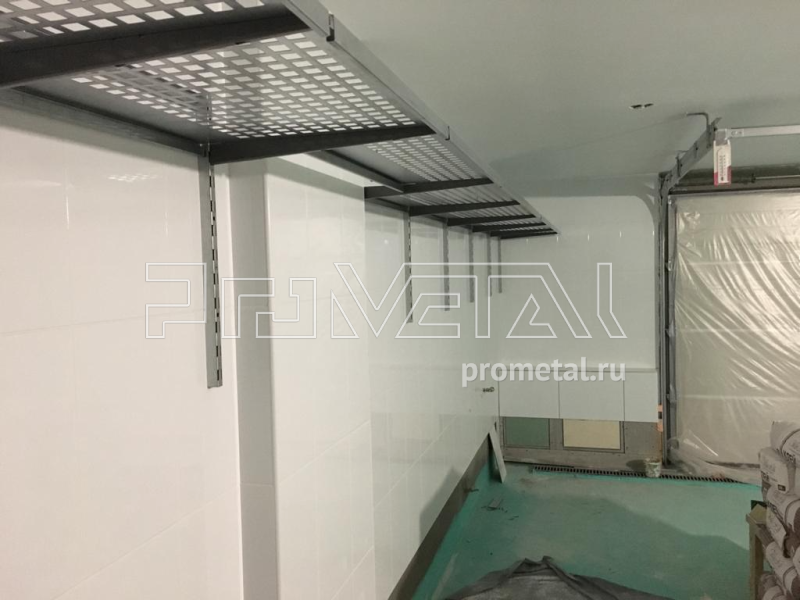 Полка с перфорацией